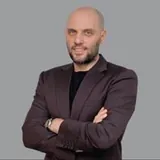 Vladimir Minaev, фото из профиля на Property Finder