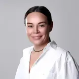 Olga Pastushkova, фото из профиля на Property Finder
